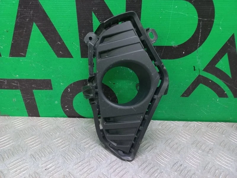 Окантовка птф Toyota RAV4 2018-нв 5212742190 5 XA50, правая