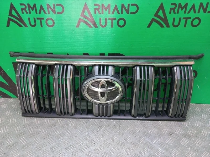 Решетка радиатора Toyota Land Cruiser Prado 2017-2020 5310160F10 150