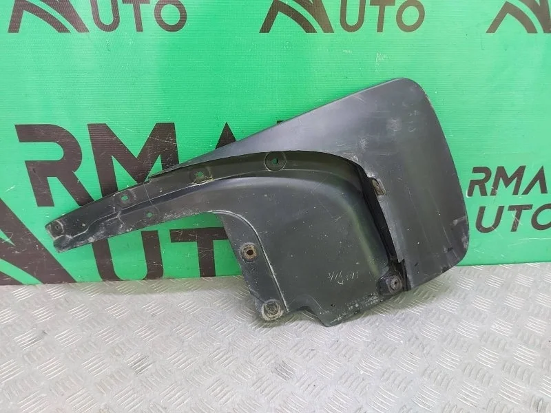 Брызговик Toyota Land Cruiser 2007-2015 7662560240 200, задний правый