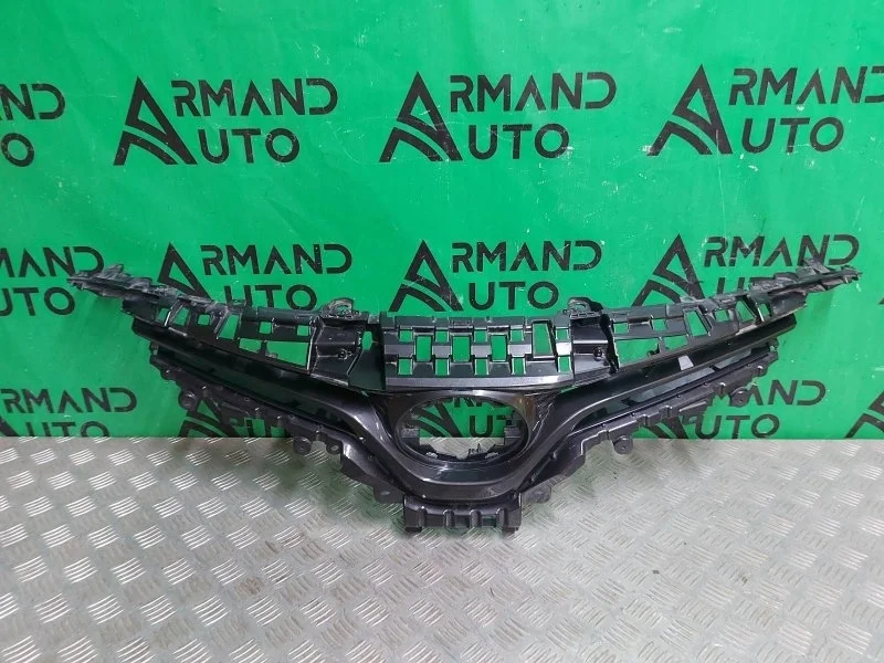 Решетка радиатора Toyota Camry 2017-2021 5310133540 8 XV70
