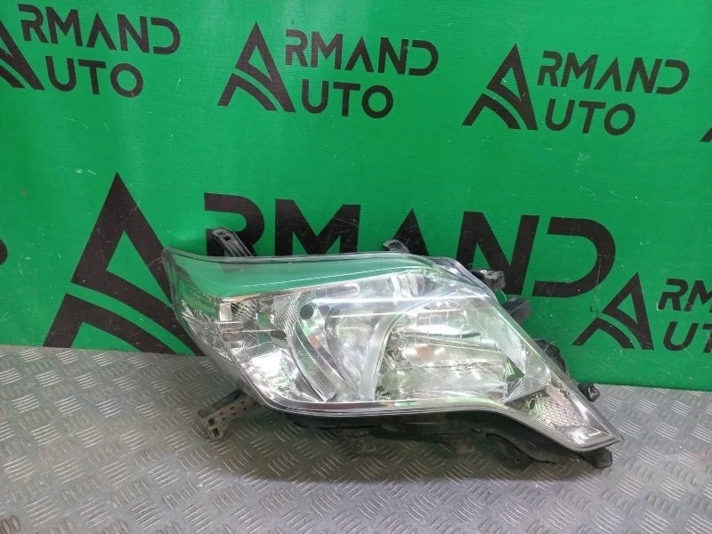 Фара Toyota Land Cruiser Prado 2013-2017 8113060J00 150, правая