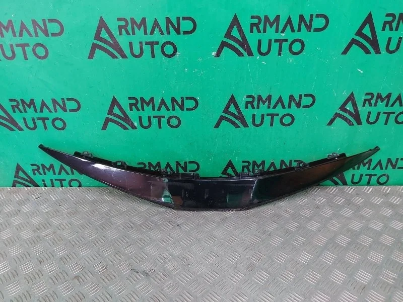 Накладка решетки радиатора Toyota Camry 2020-нв 5211106901 8 XV70