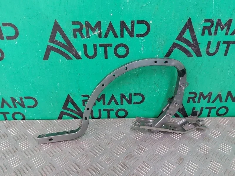 Петля крышки багажника Toyota Camry 2017-нв 6451033181 8 XV70, правая