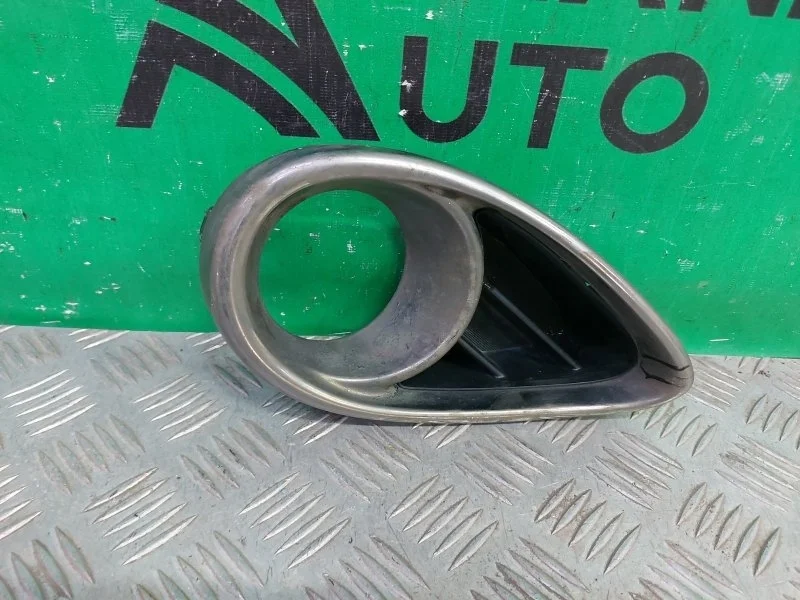 Окантовка птф Infiniti FX / QX70 2008-2017 622563EV0A 2 S51, правая