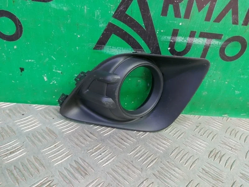 Окантовка птф Mitsubishi ASX 2010-2013 8321A384 1 GA0, правая