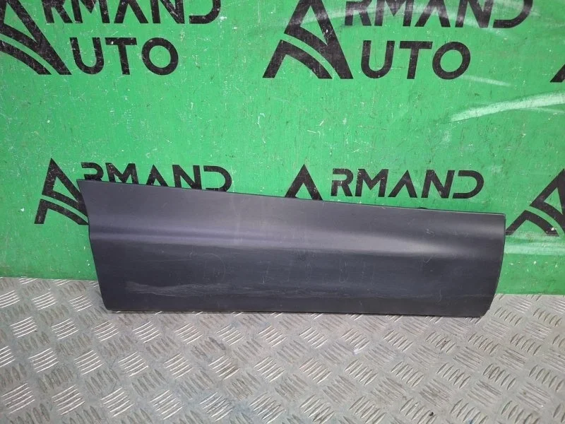 Молдинг двери Nissan Qashqai 2013-2022 82870BM90B 2 J11, задний правый