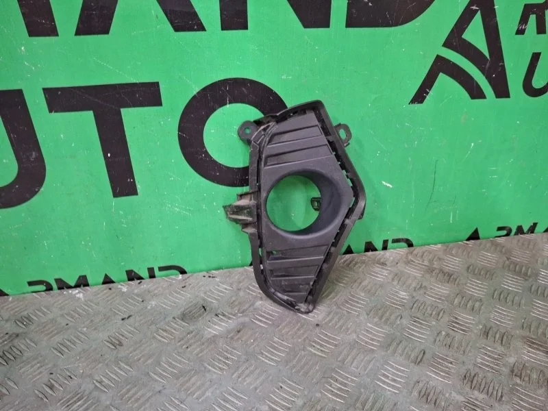 Окантовка птф Toyota RAV4 2018-нв 5212742190 5 XA50, правая