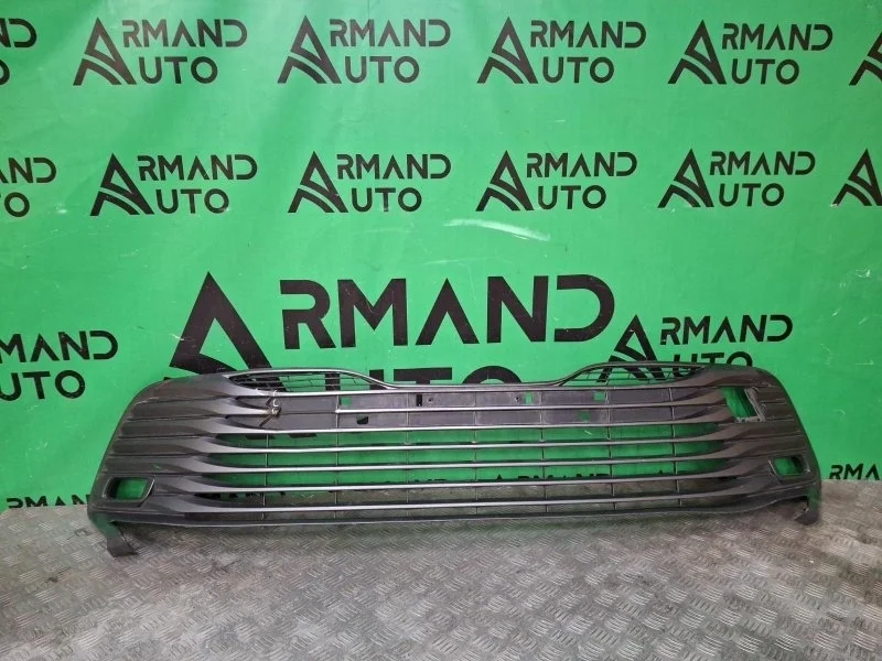 Решетка бампера Toyota Camry 2017-2021 5310233220 8 XV70, передняя