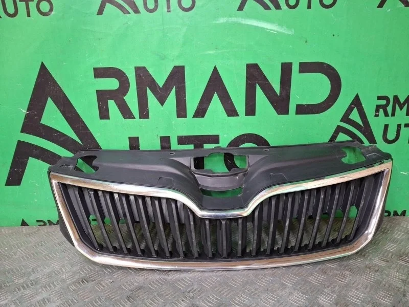 Решетка радиатора Skoda Rapid 2014-2020 5JA8536689B9 1