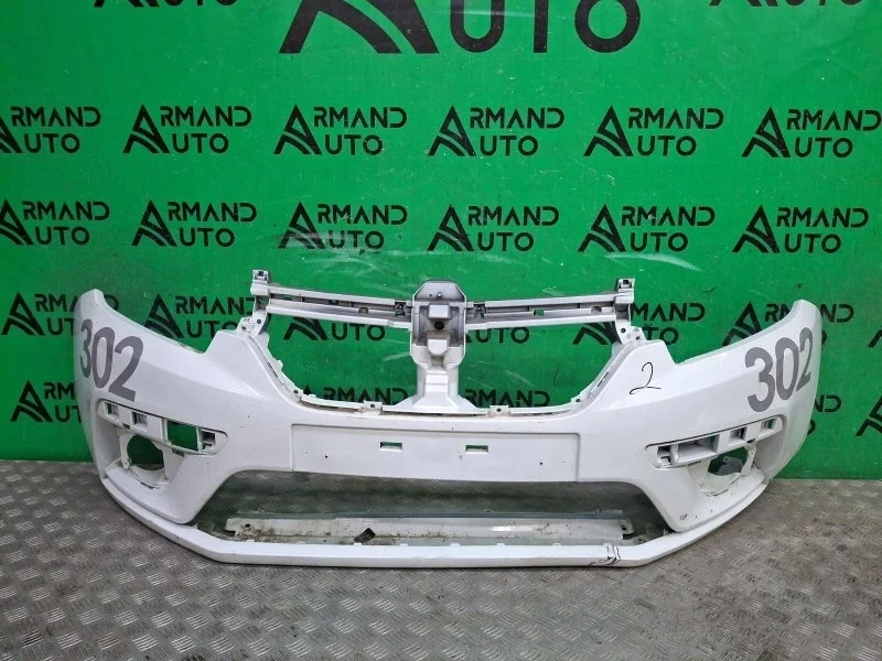 Бампер Renault Logan 2018-2022 620220063R 2, передний