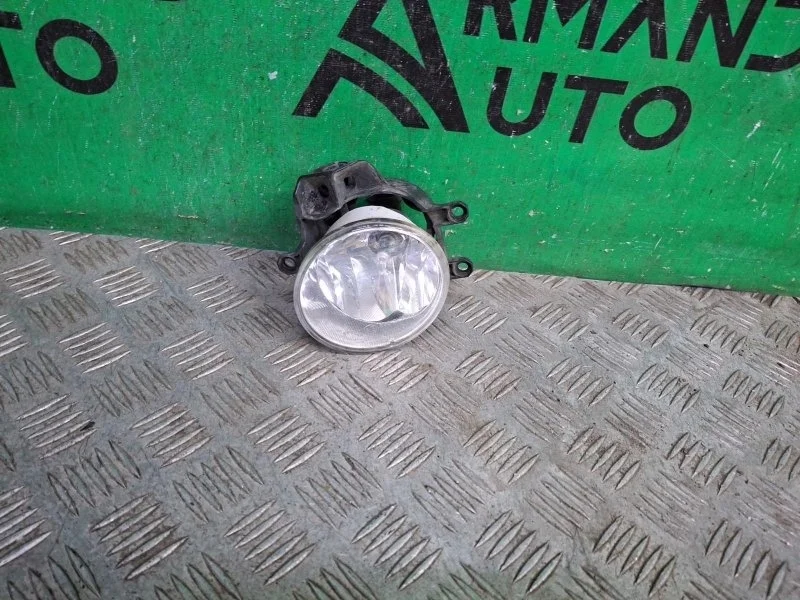 ПТФ Toyota Corolla 2012-2019 8121002110 11 E160 E170 E180, правый