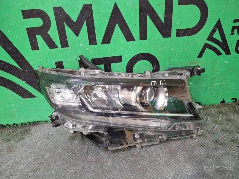 Фара Toyota Land Cruiser Prado 2017-2024 8114560N20 150, правая