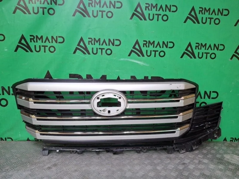 Решетка радиатора Toyota Land Cruiser 2021-нв 5310160L50 300