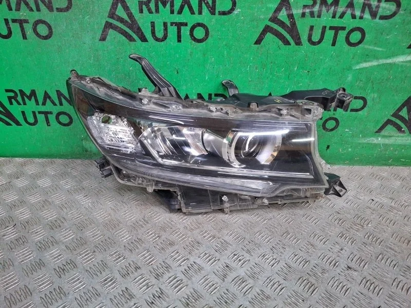 Фара Toyota Land Cruiser Prado 2017-2024 8114560N20 150, правая