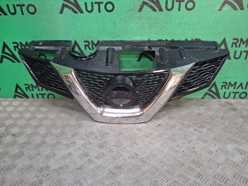 Решетка радиатора Nissan X-Trail 2013-2019 623104CE1B 3 T32
