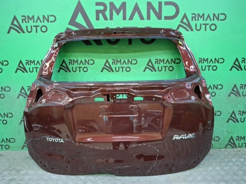 Дверь багажника Toyota RAV4 2015-2019 670050R270 4 CA40