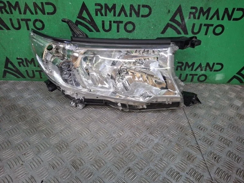 Фара Toyota Land Cruiser Prado 2017-2024 8113060N10 150, правая