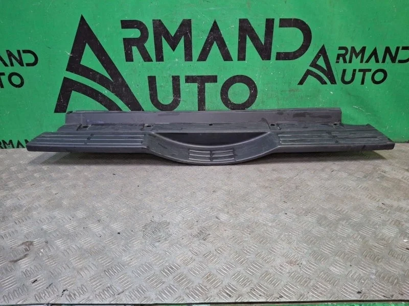 Накладка бампера верхняя Mitsubishi Pajero 2006-2022 6410A186 4, задняя