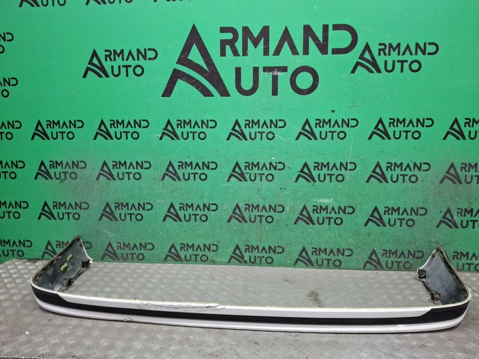 Юбка бампера Toyota Land Cruiser 2015-2021 PZ32260073C1 200, задняя