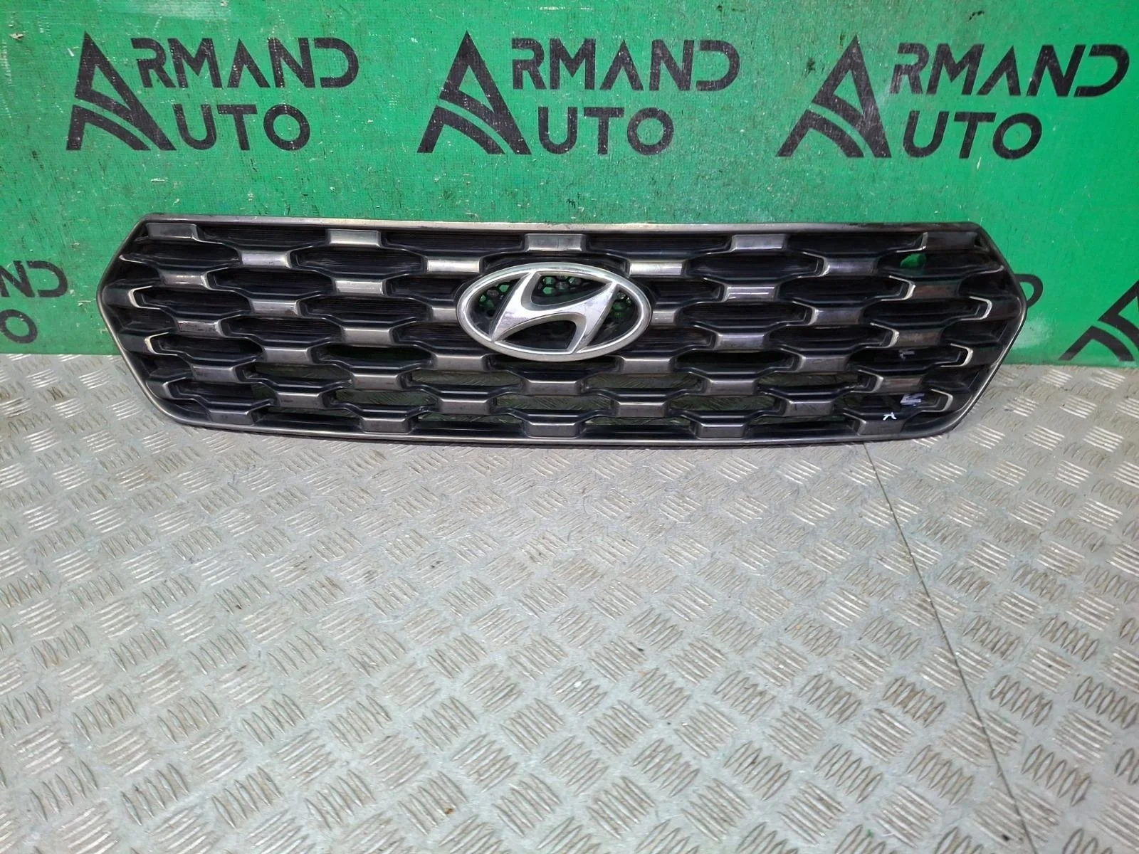 Решетка радиатора Hyundai Creta 2020-2021 86350M0050 1