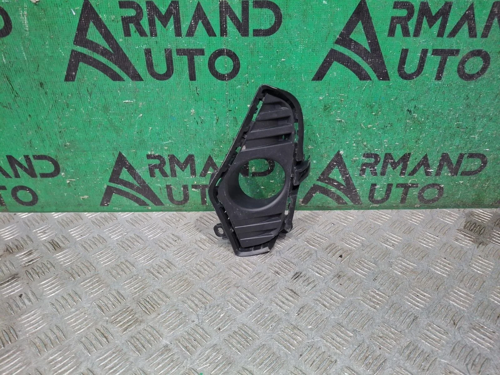 Окантовка птф Toyota RAV4 2018-нв 5212742190 5 XA50, правая