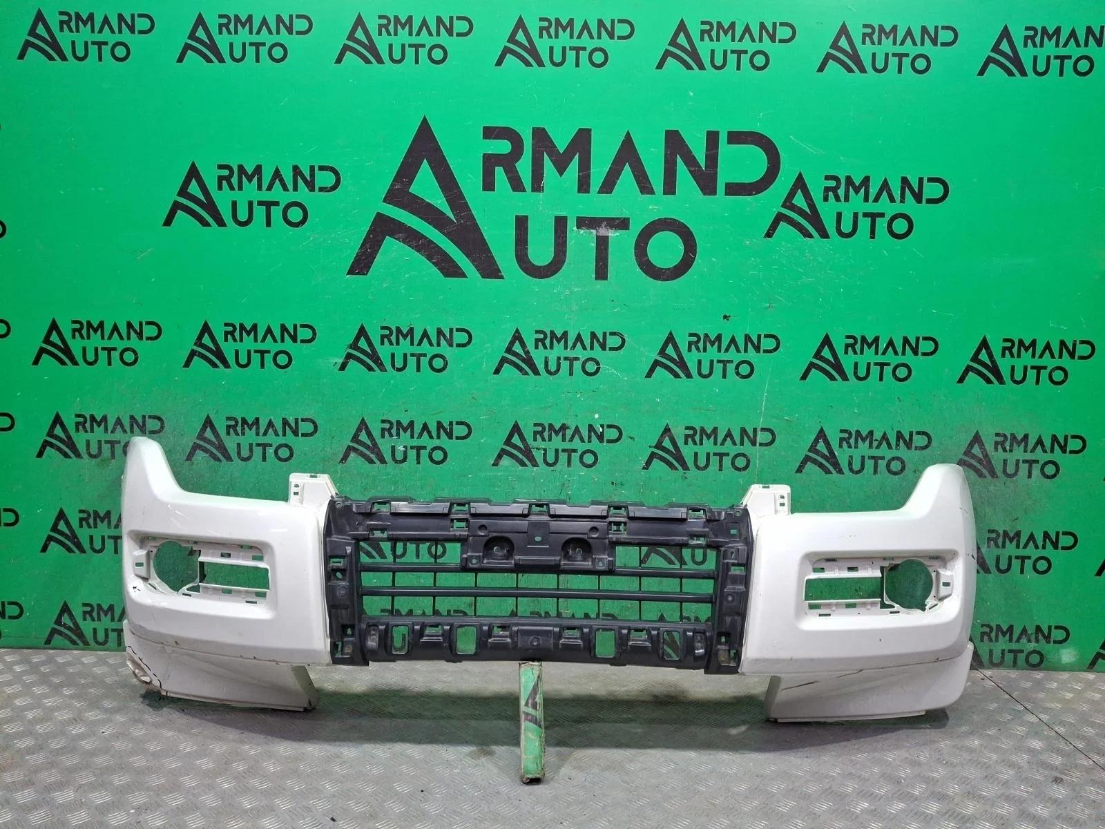 Бампер Mitsubishi Pajero 2014-2022 6400G591 4, передний
