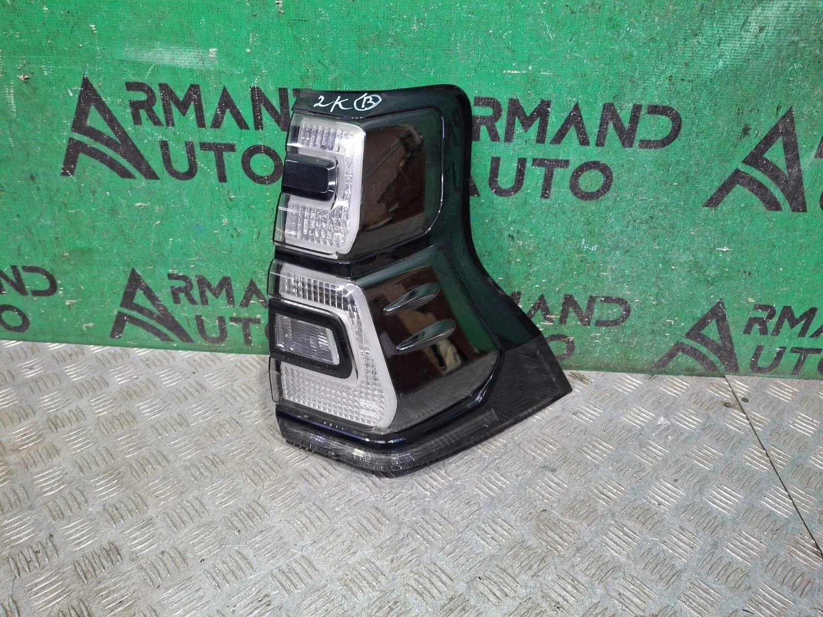 Фонарь Toyota Land Cruiser Prado 2017-2024 81551WQ010 150, правый