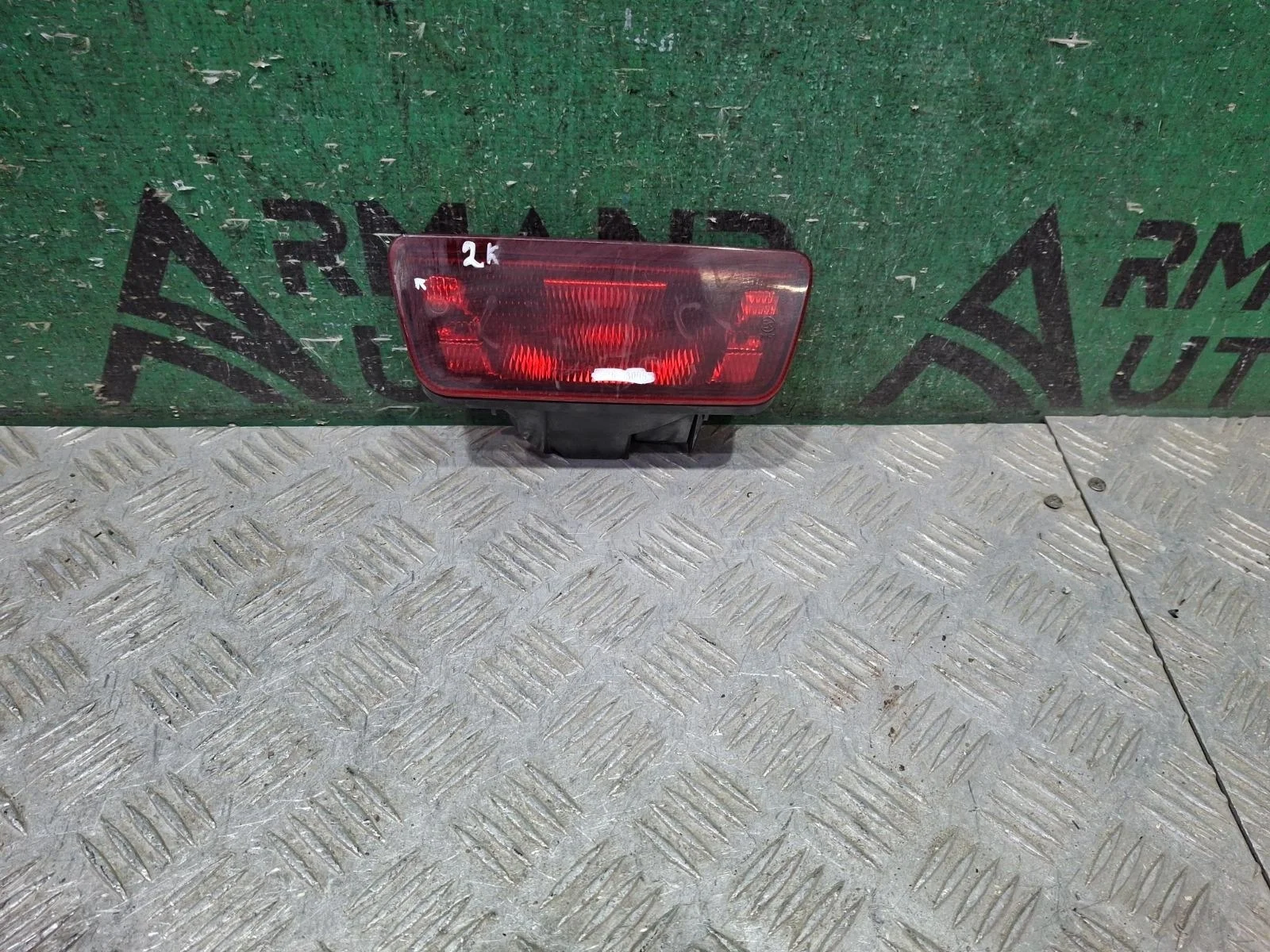 Фонарь противотуманный Nissan Juke 2010-2019 26580ED50A 1 YF15