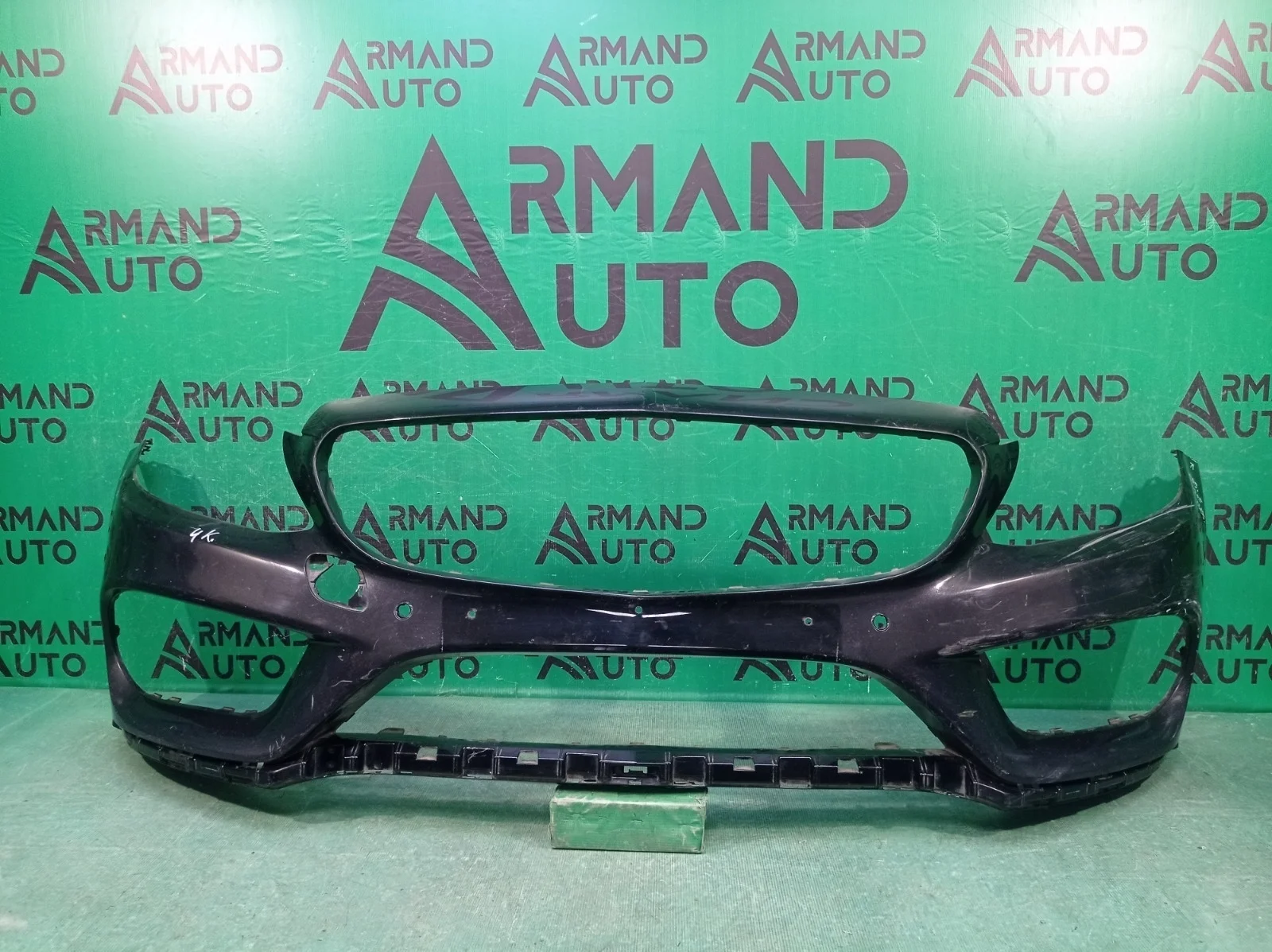 Бампер Mercedes C-Class 2014-2018 A20588018409999 W205, передний