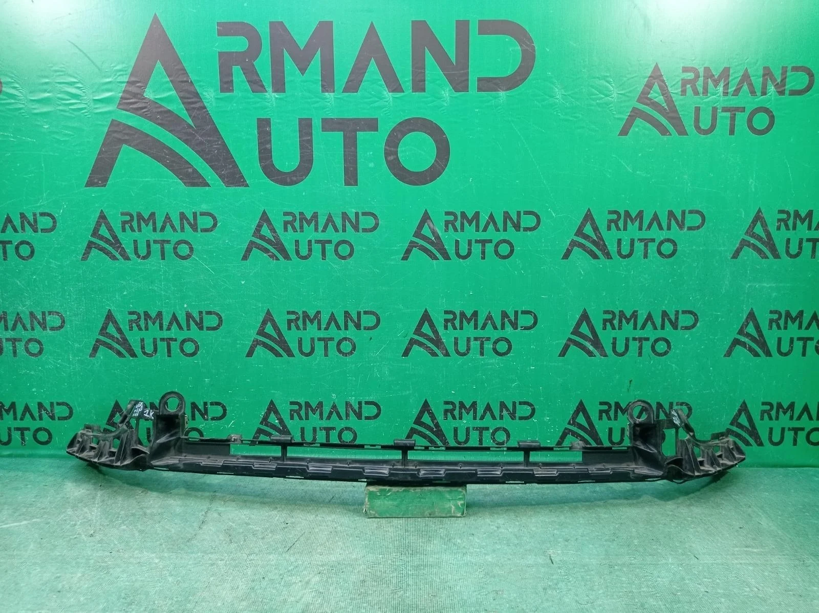 Кронштейн бампера Mercedes E-Class 2016-2020 A2138852500 W213, передний