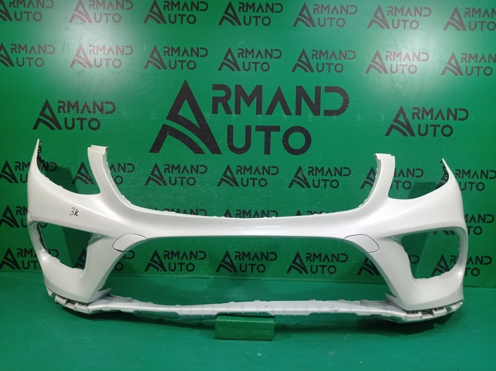 Бампер Mercedes M ML GLE-Class 2015-2018 A16688516389999 W166, передний