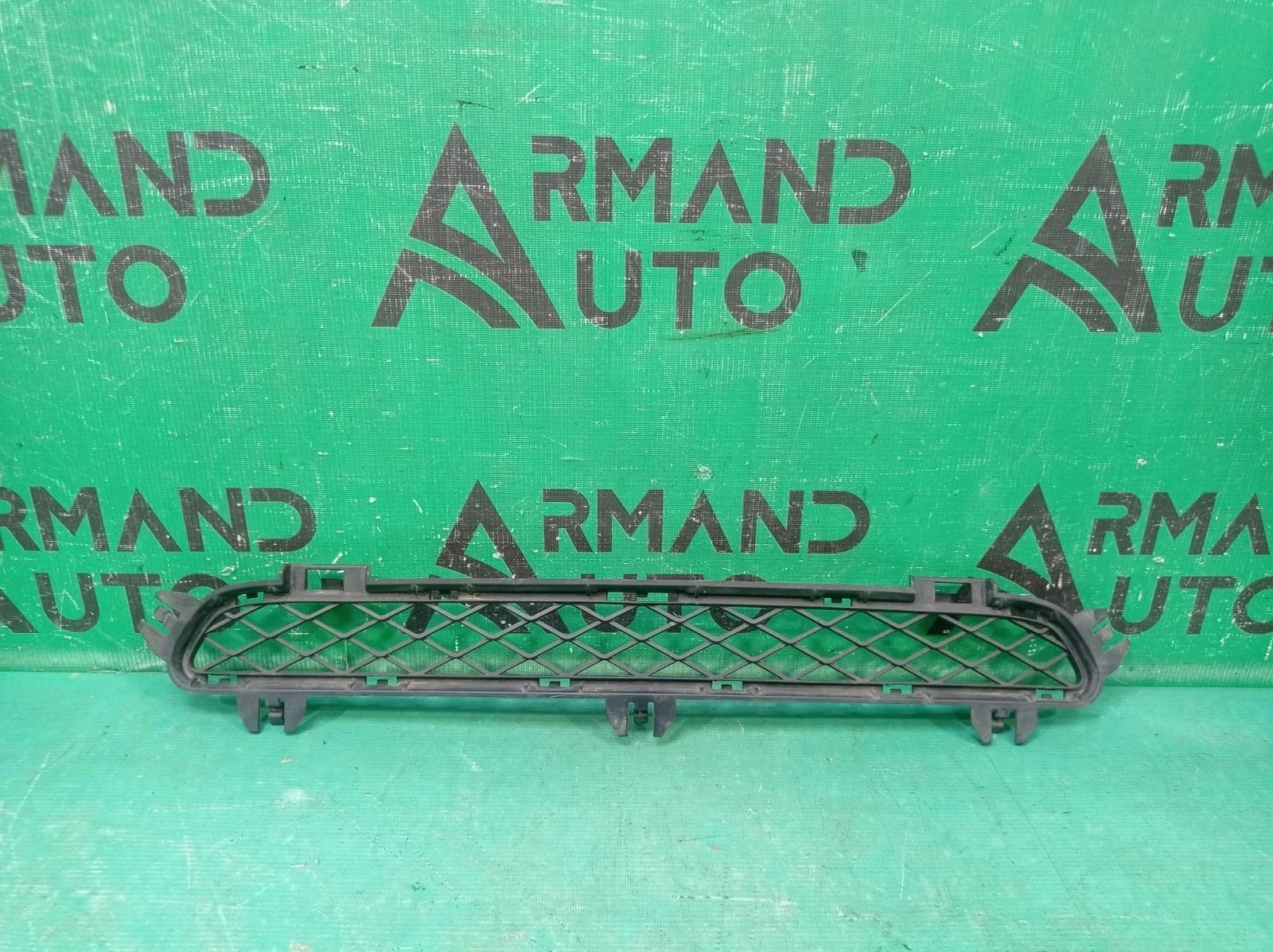 Решетка бампера верхняя BMW X3 2010-2014 51117210466 F25, передняя