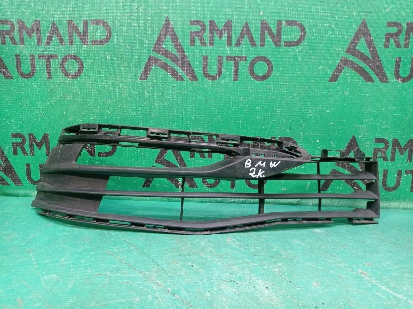 Решетка бампера BMW 5 series 2016-2020 51117385262 G30 G31, передняя правая
