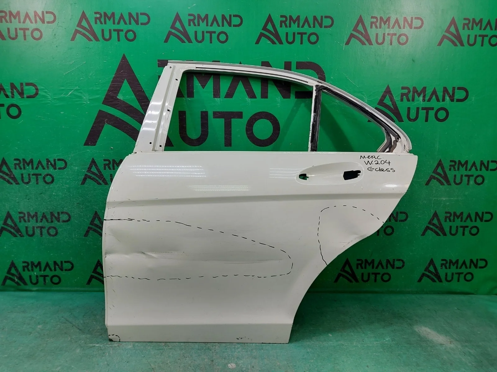 Дверь Mercedes C-Class 2006-2015 A2047300105 W204, задняя левая