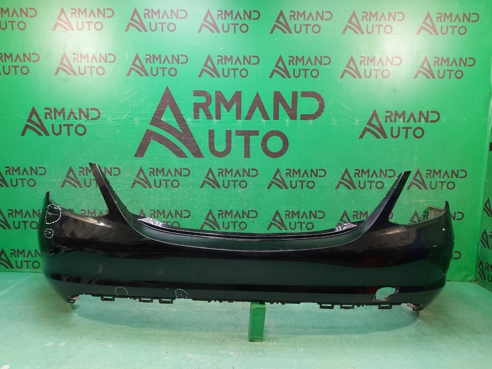 Бампер Mercedes C-Class 2014-2021 A2058800447 W205, задний