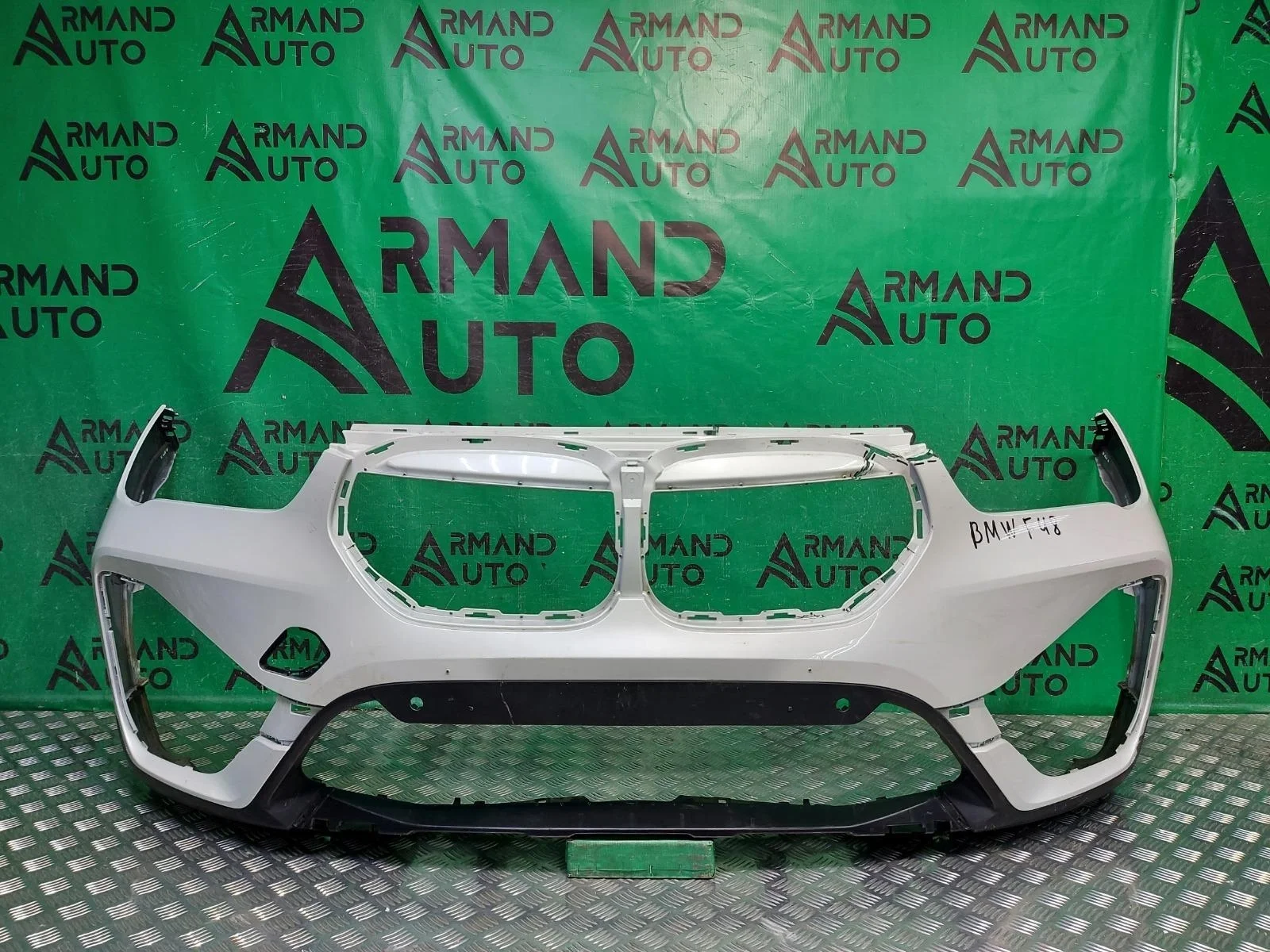 Бампер BMW X1 2019-2022 51119883249 F48, передний