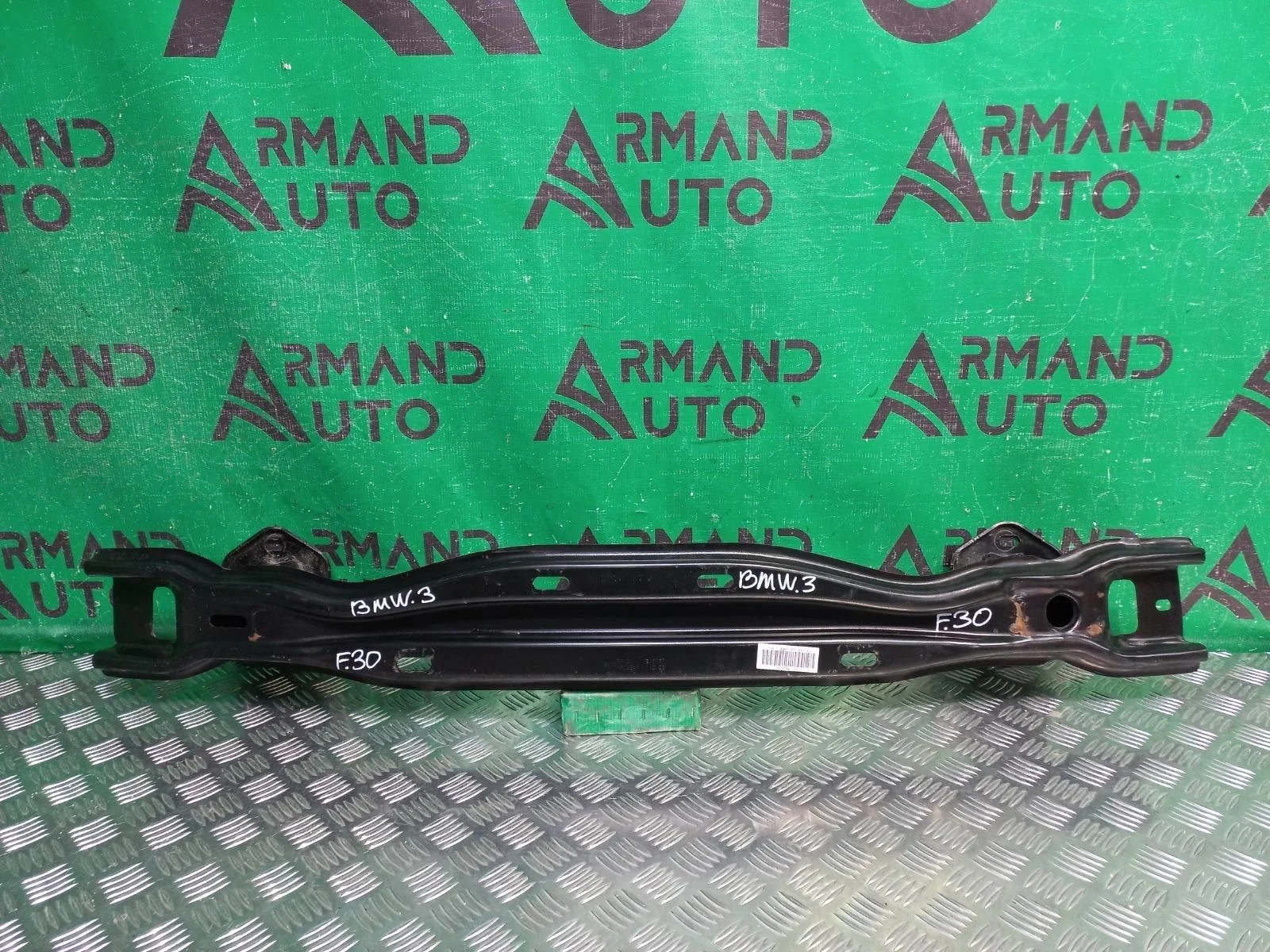 Усилитель бампера BMW 3 series 2011-2020 51127256927 F30 F31, задний