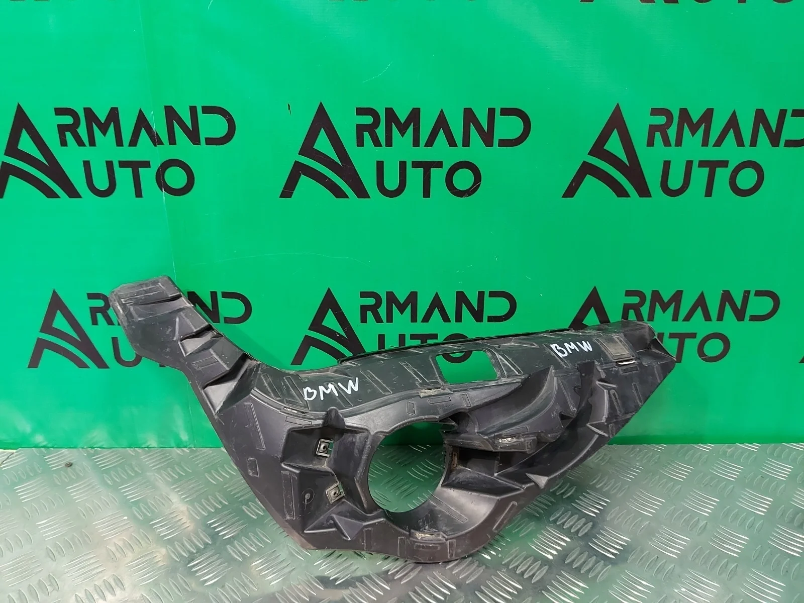 Кронштейн птф BMW X1 2012-2015 51117345030 E84, правый