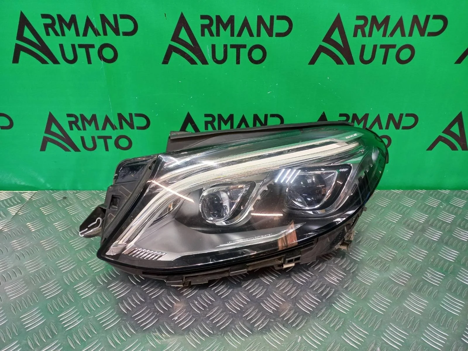 Фара Mercedes M ML GLE-Class 2015-2018 A1668201159 W166, левая