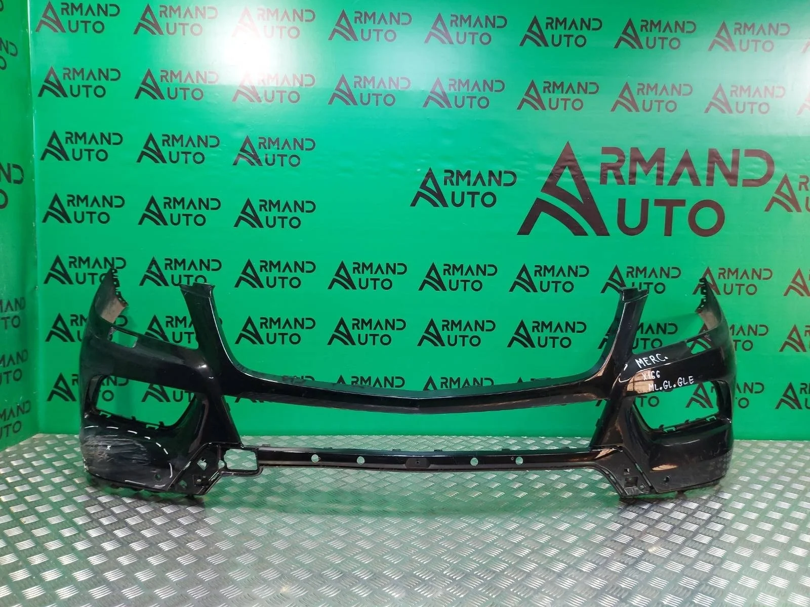 Бампер Mercedes M ML GLE-Class 2011-2015 A16688514259999 W166, передний