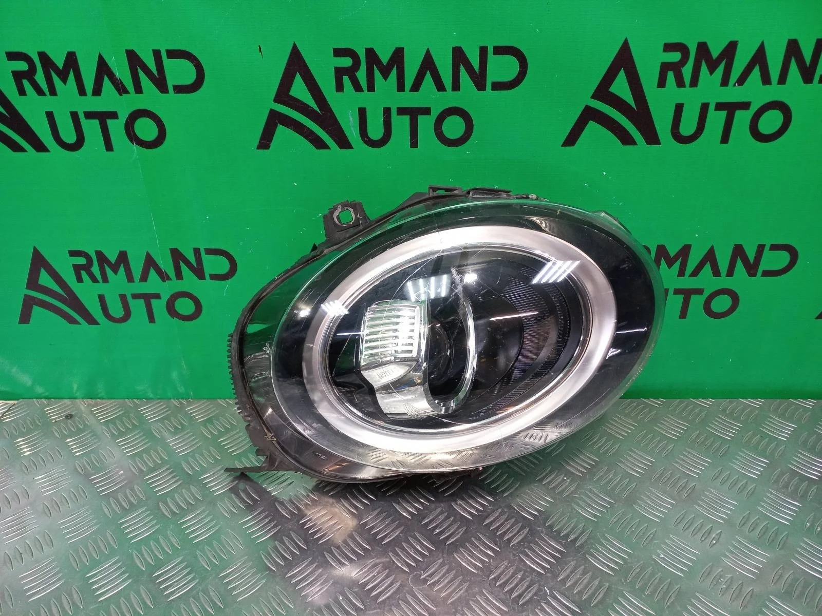 Фара MINI Hatch 2018-2021 63118737594 F55, правая