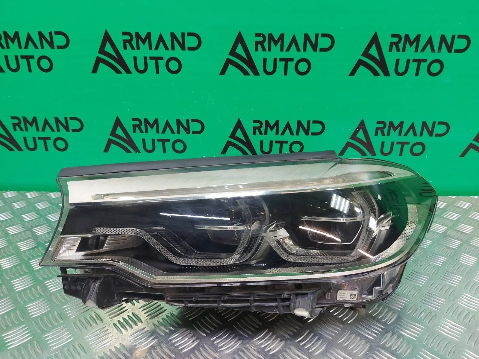 Фара BMW 5 series 2016-2020 63117214961 G30 G31, левая