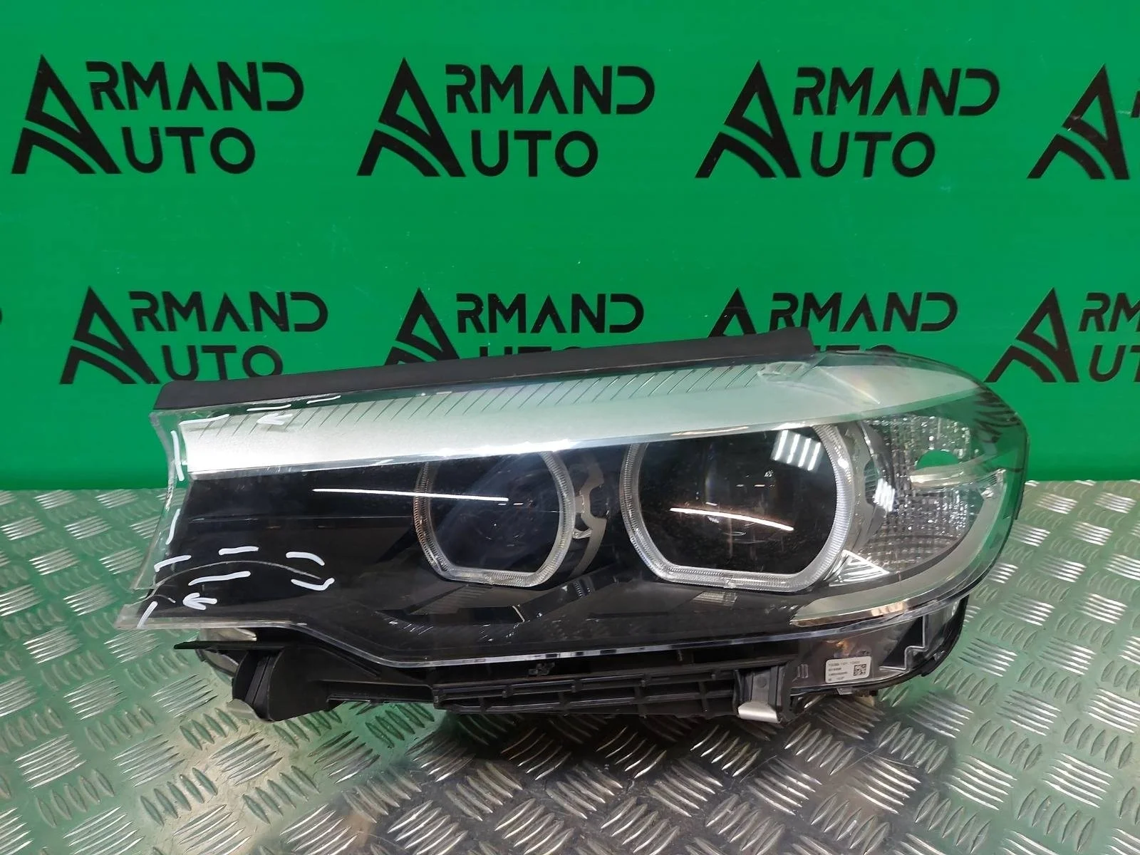 Фара BMW 5 series 2016-2020 63117214951 G30 G31, левая