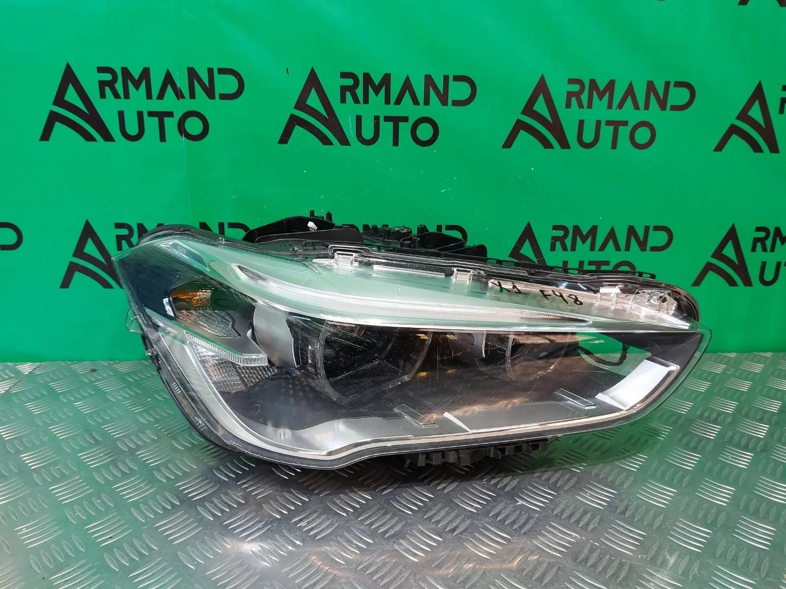 Фара BMW X1 2015-2019 63117436462 F48, правая