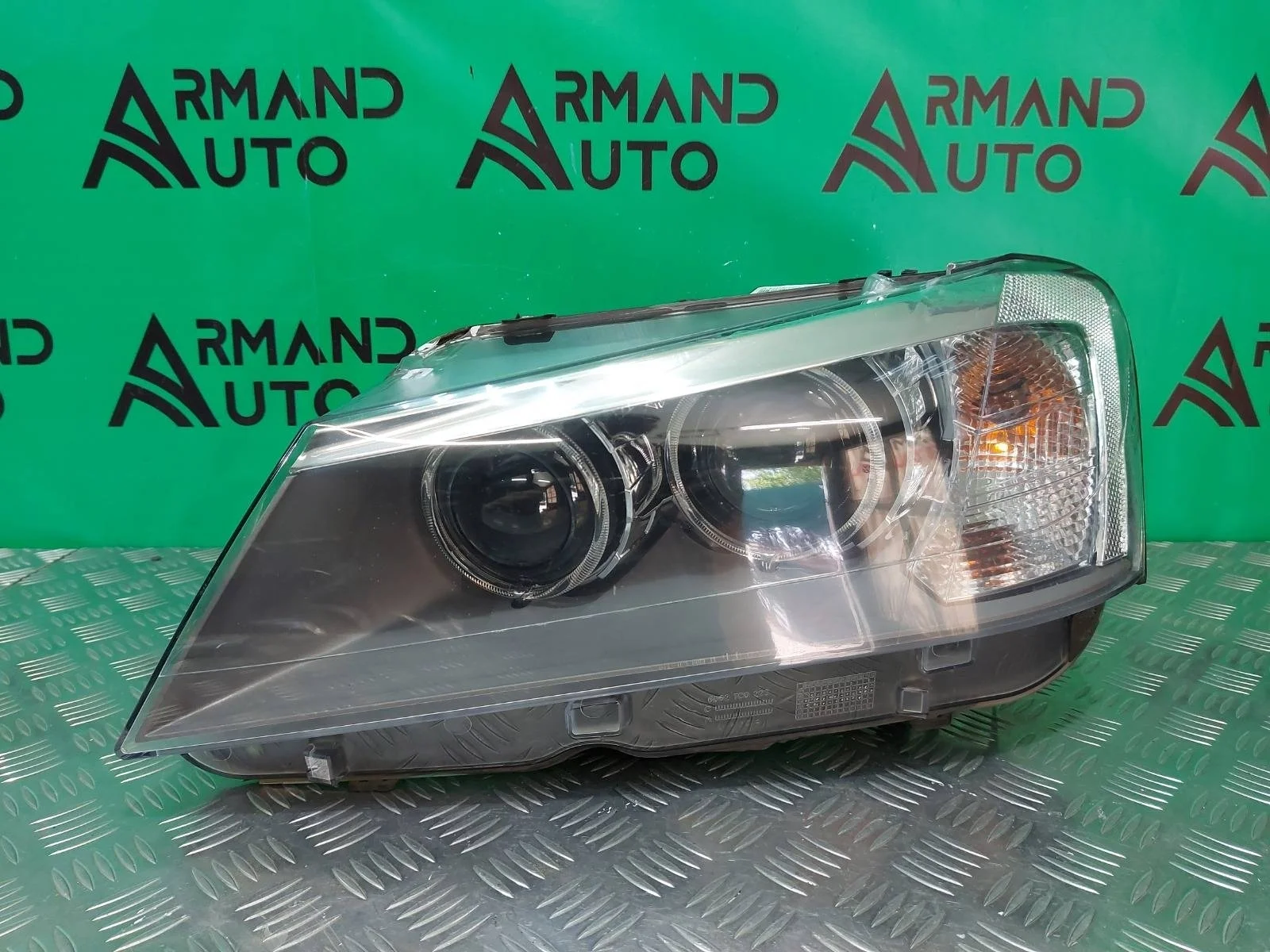 Фара BMW X3 2010-2014 63117276991 F25, левая