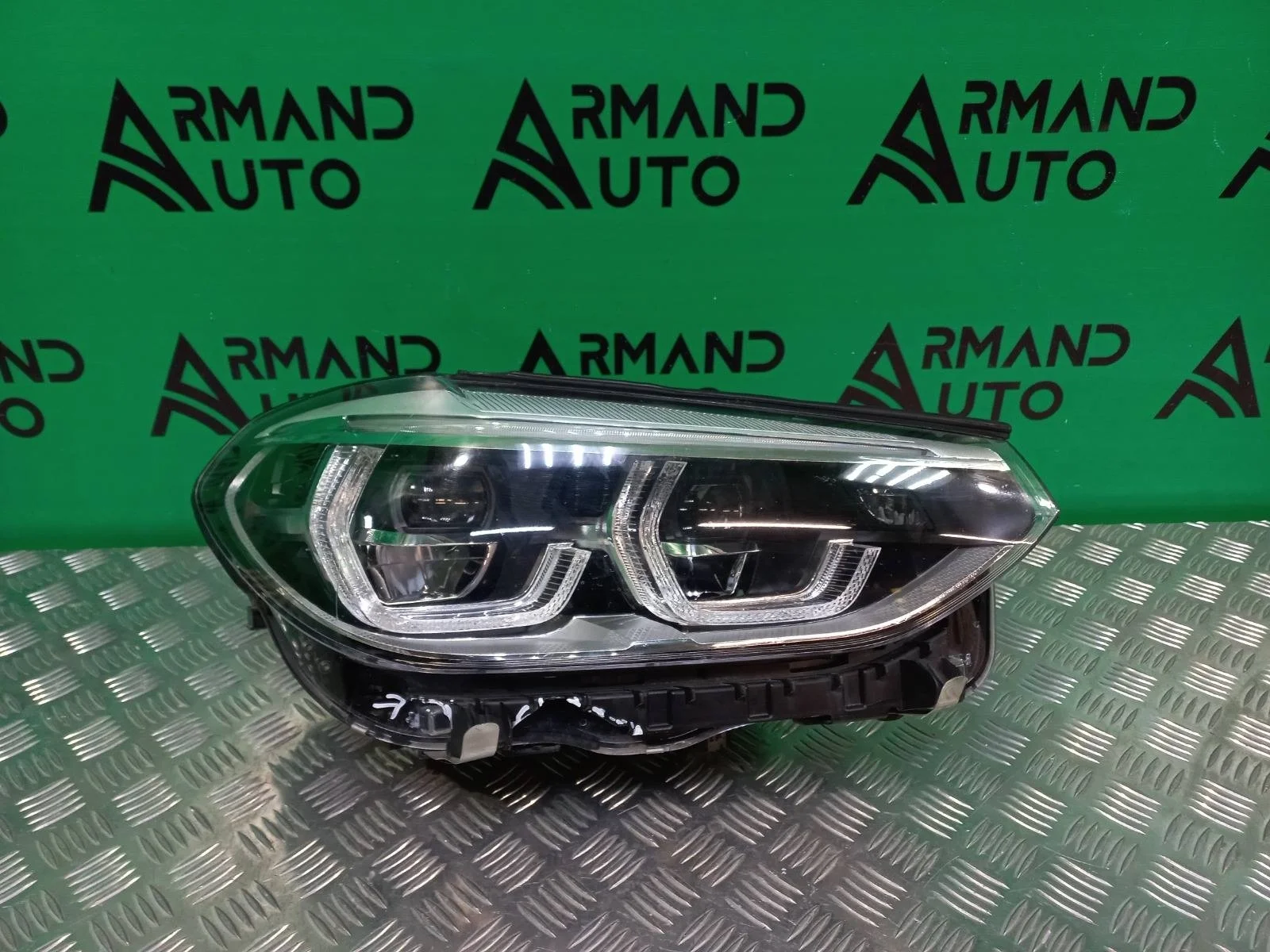 Фара BMW X3 2017-2021 63117466120 G01, правая