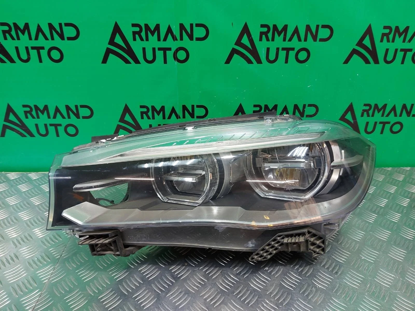 Фара BMW X5 2013-2018 63117442647 F15, левая