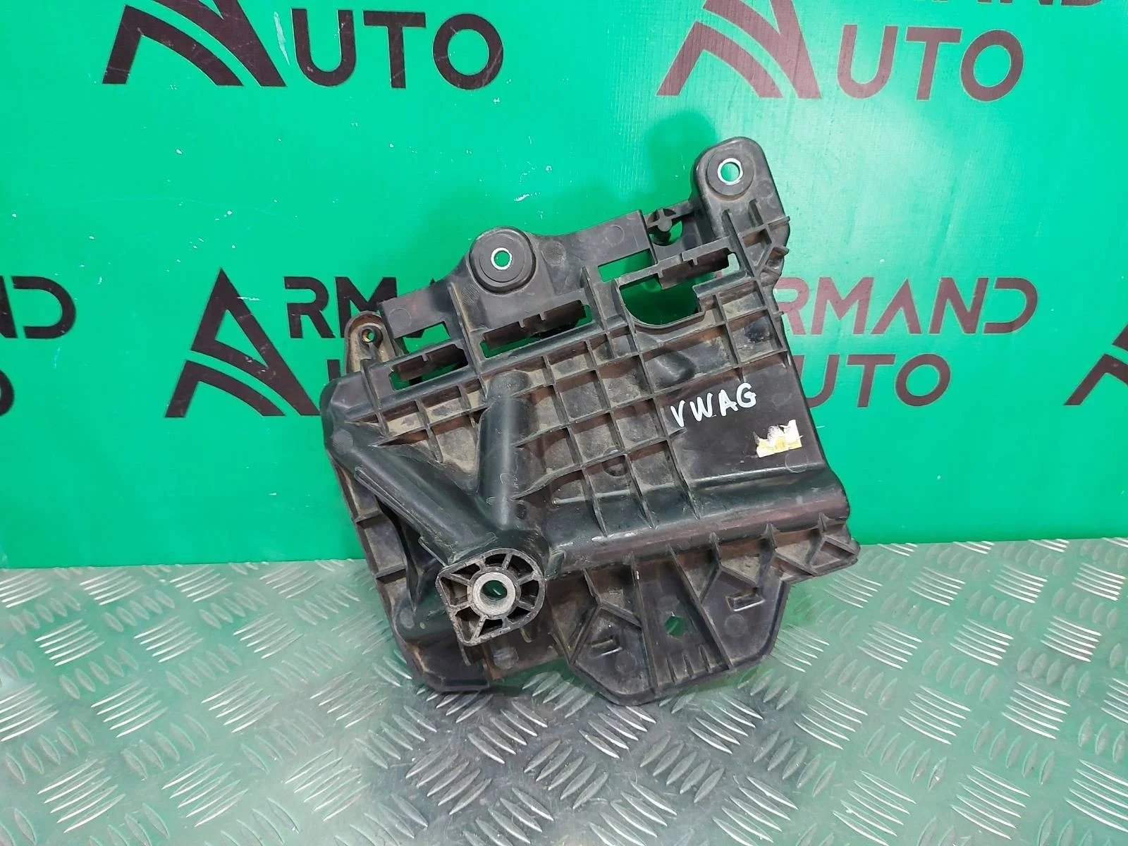 Площадка акб Volkswagen Polo 2014-2020 6C0915331D 5