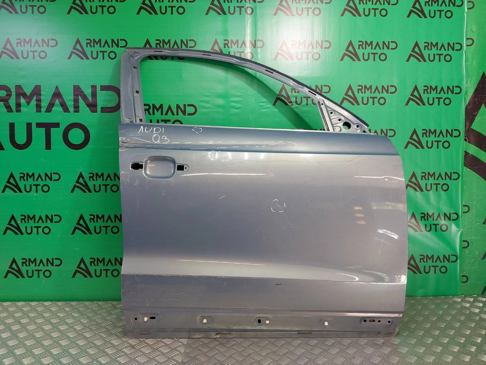 Дверь Audi Q3 2011-2018 8U0831052C 1 8U, передняя правая