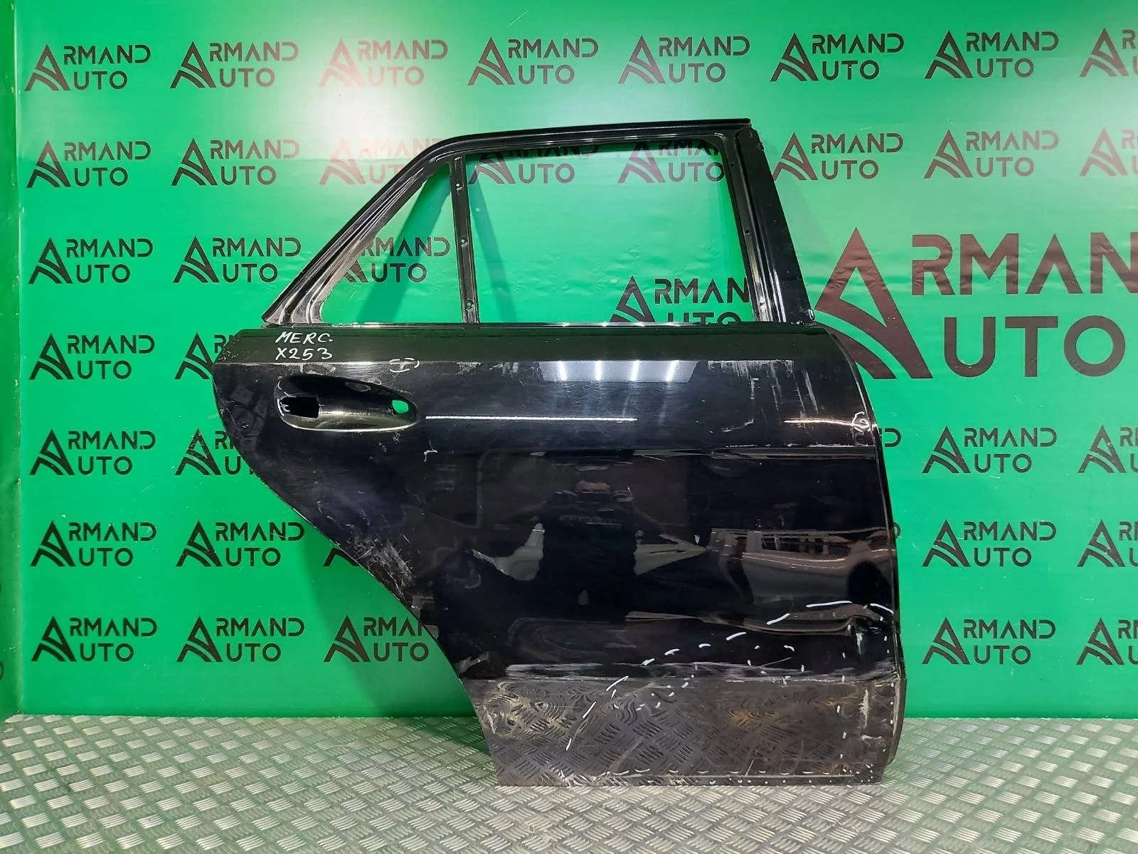Дверь Mercedes M ML GLE-Class 2011-2018 A1667300205 W166, задняя правая